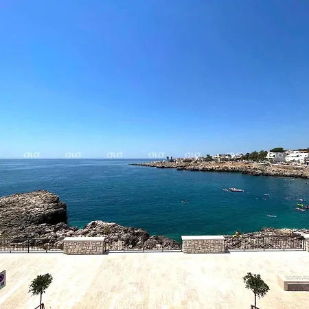 Fronte Del Porto